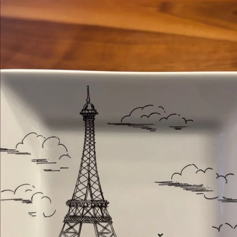 222 Fifth City Scenes Porcelain Paris Eiffel Towel Scene 5.75” x 5.75” Plate